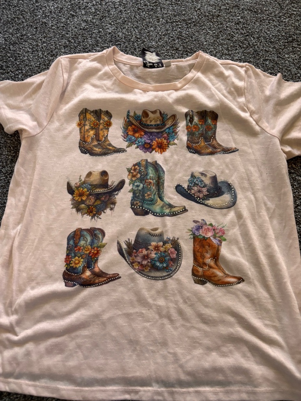 Joei & I Light Pink western Floral Graphic Tee